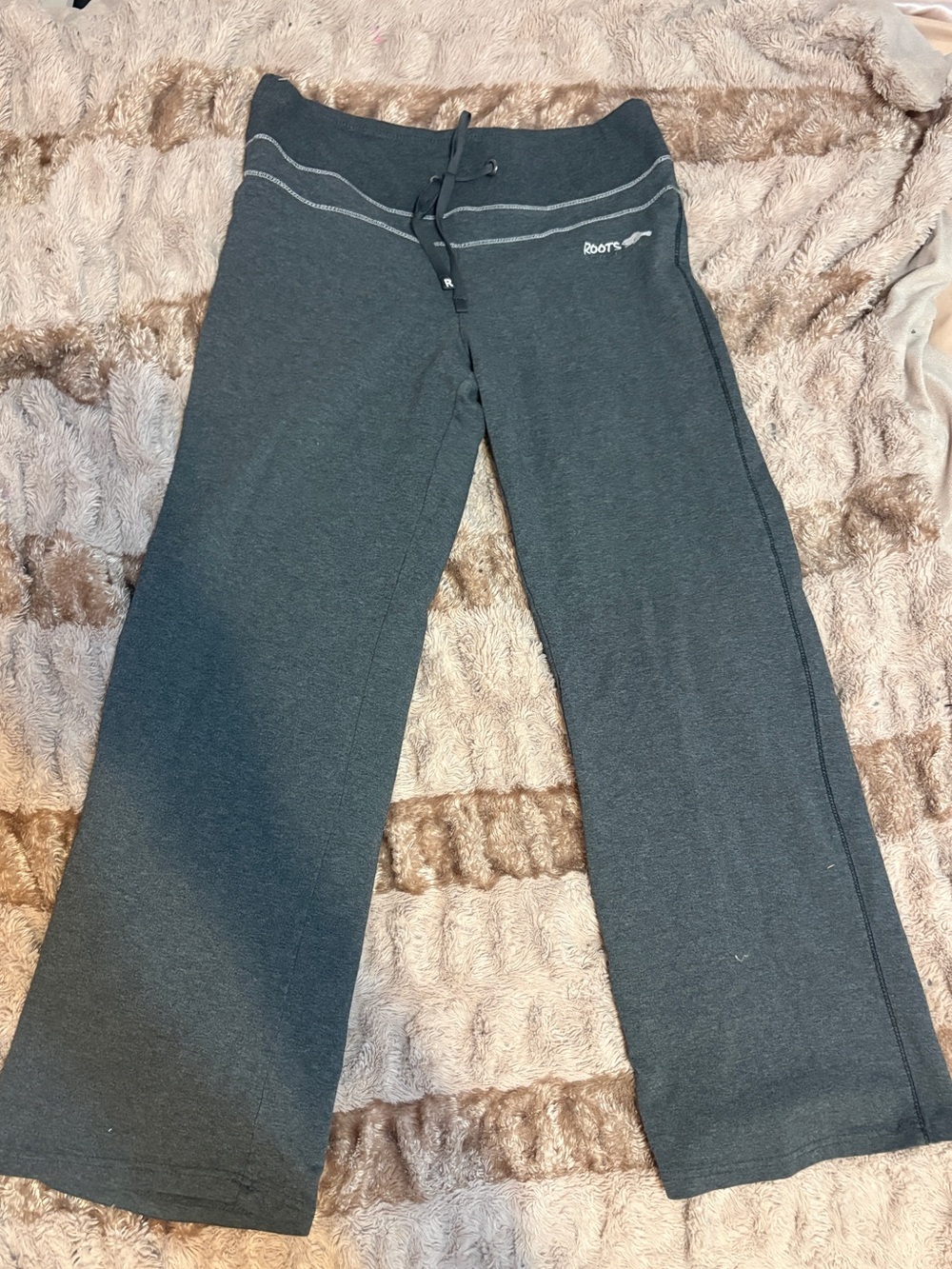 Vintage Roots Sweats
